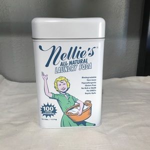 Nellie's All-Natural Laundry powder tin